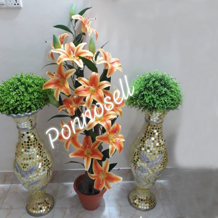 লিলি ফ্লাওয়ার